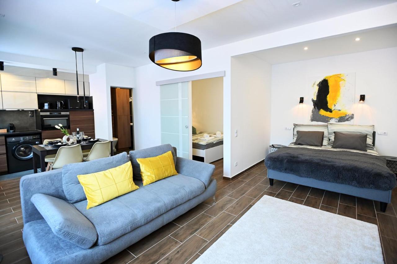 Zora Apartman Έγκερ Εξωτερικό φωτογραφία