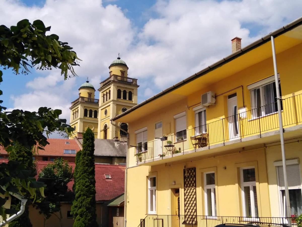 Zora Apartman Έγκερ Εξωτερικό φωτογραφία